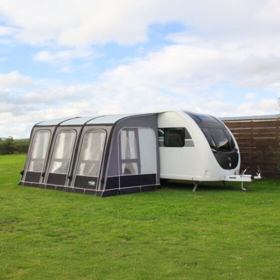 076120 00 H 26 Fan Thumbnail 2000px 72ppi