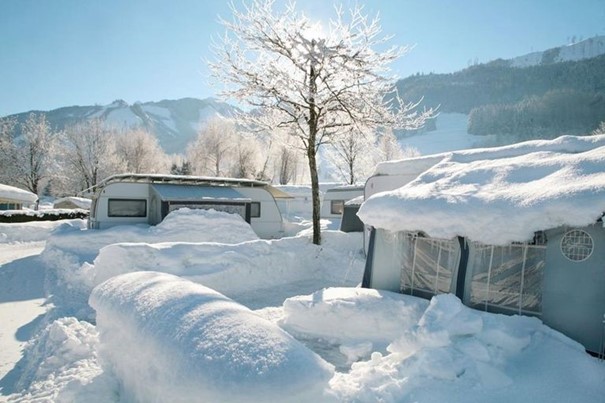 11 Szép Kemping Téli Kempingezéshez Az Alpokban 7