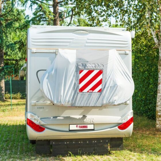 138017 00 H 26 Fan Thumbnail 2000px 72ppi