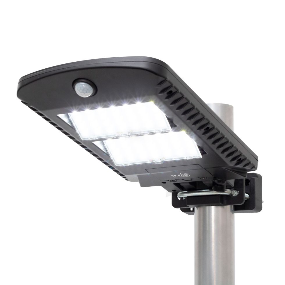 Napelemes LED reflektor, 1000 lm, PIR mozgásérzékelő, 120° 5m, 2 x 28 db hidegfehér SMD LED, energiatakarékos, fém + műanyag, IP44