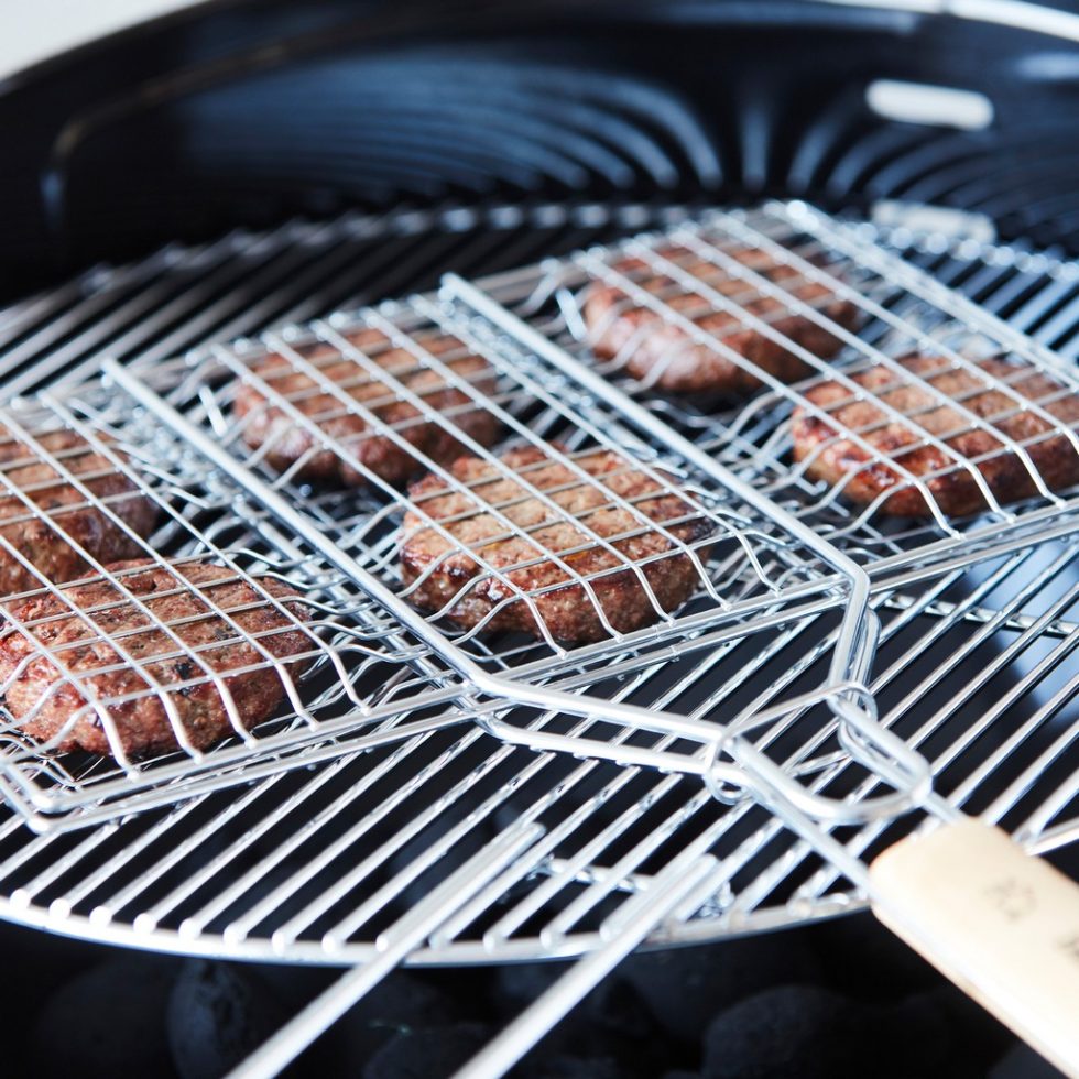 Hamburgersütő grillrács, krómozott, fa nyél, 100% FSC, 6db-os - Image 2